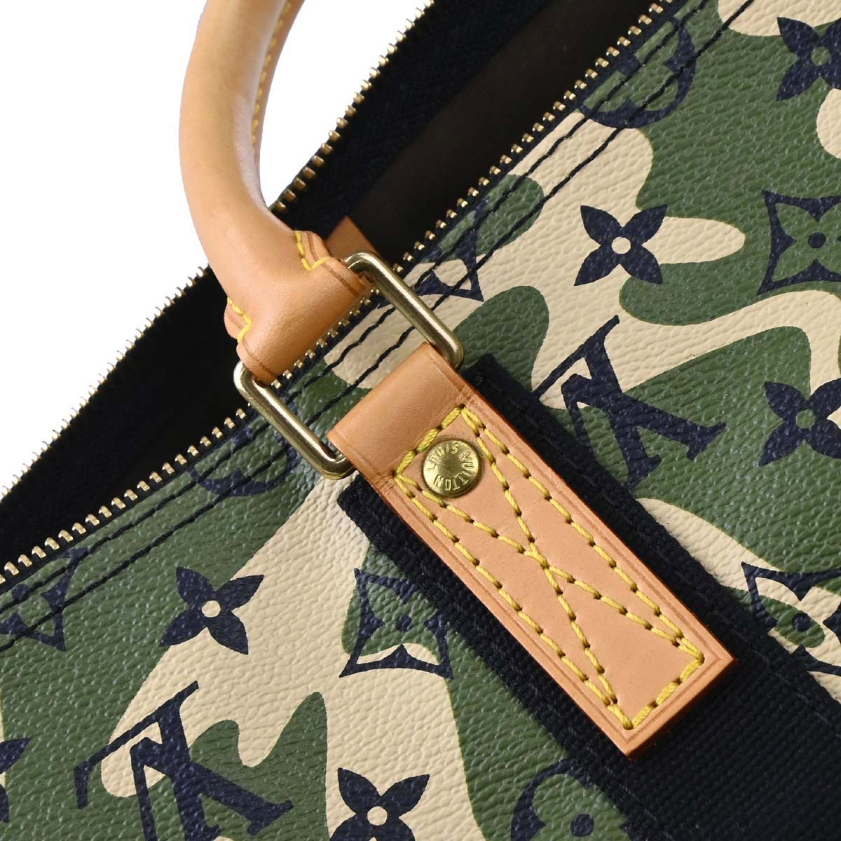 Louis Vuitton Monogramouflage Speedy 35 Handbag M95773