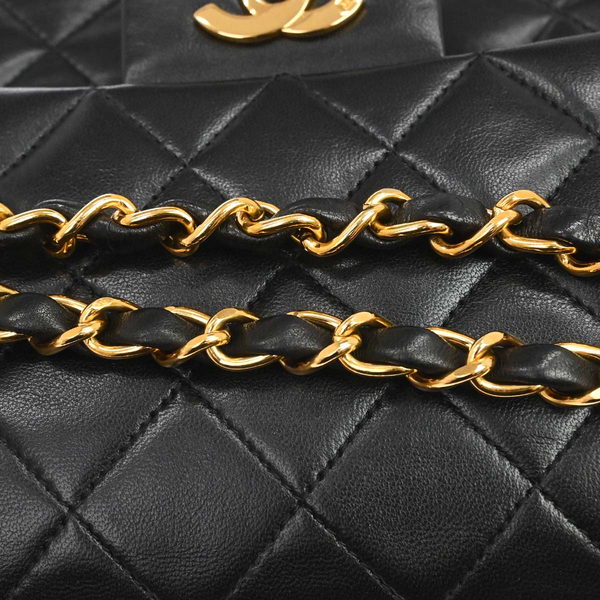 Chanel Black Lambskin Medium Classic Double Flap Shoulder Bag