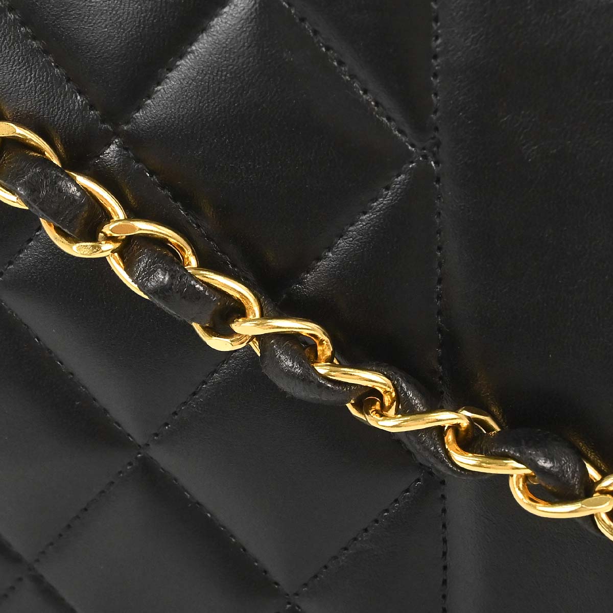 Chanel 1991-1994 Black Lambskin Small Diana Shoulder Bag