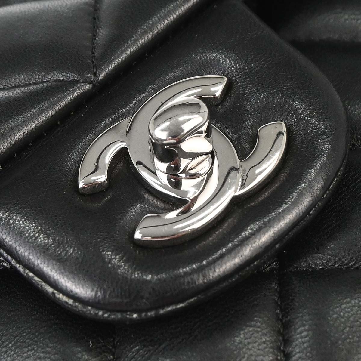 Chanel Black Lambskin Medium Classic Double Flap Shoulder Bag