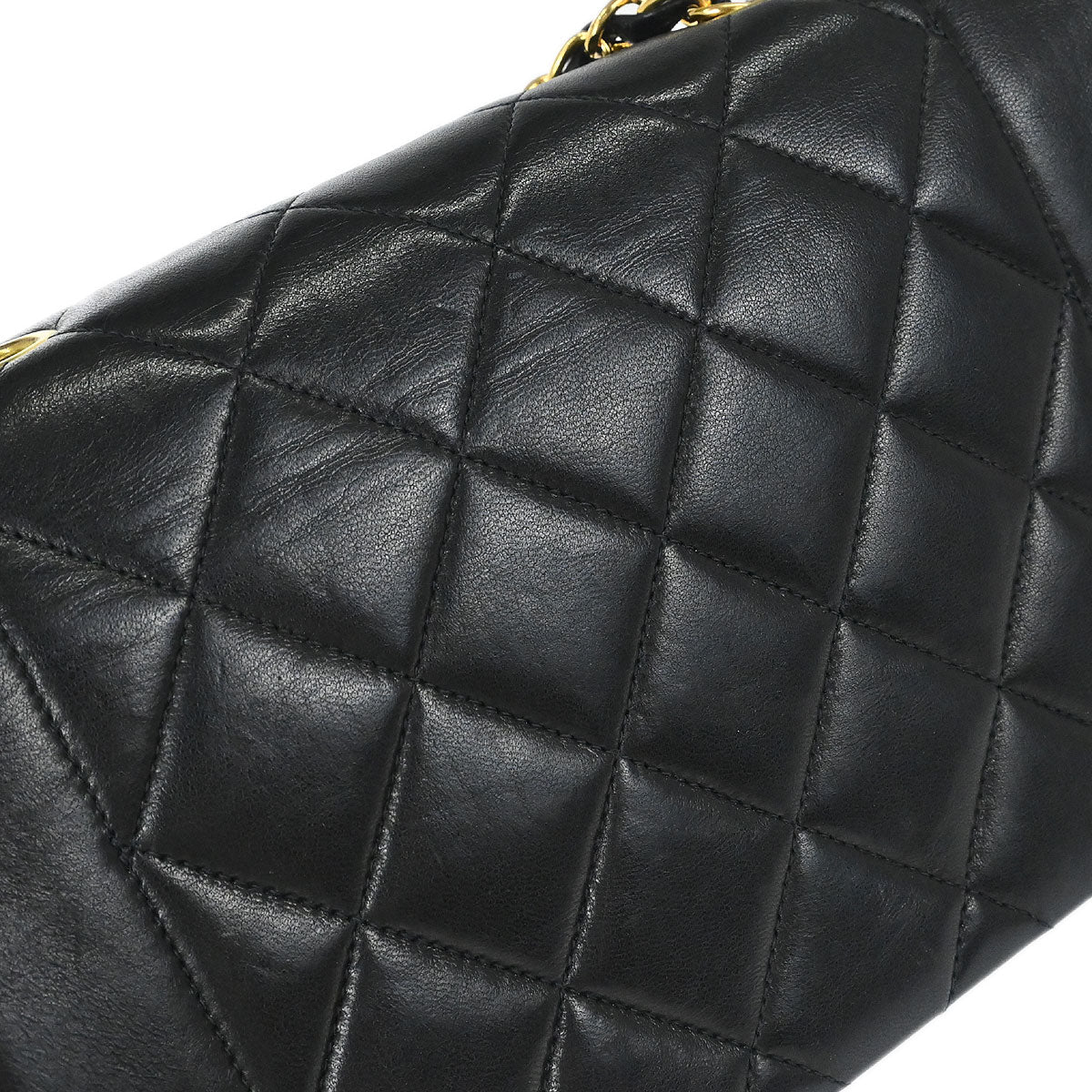 Chanel 1996-1997 Black Lambskin Small Diana Shoulder Bag
