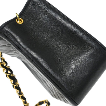 Chanel 1996-1997 Black Lambskin Small Diana Shoulder Bag