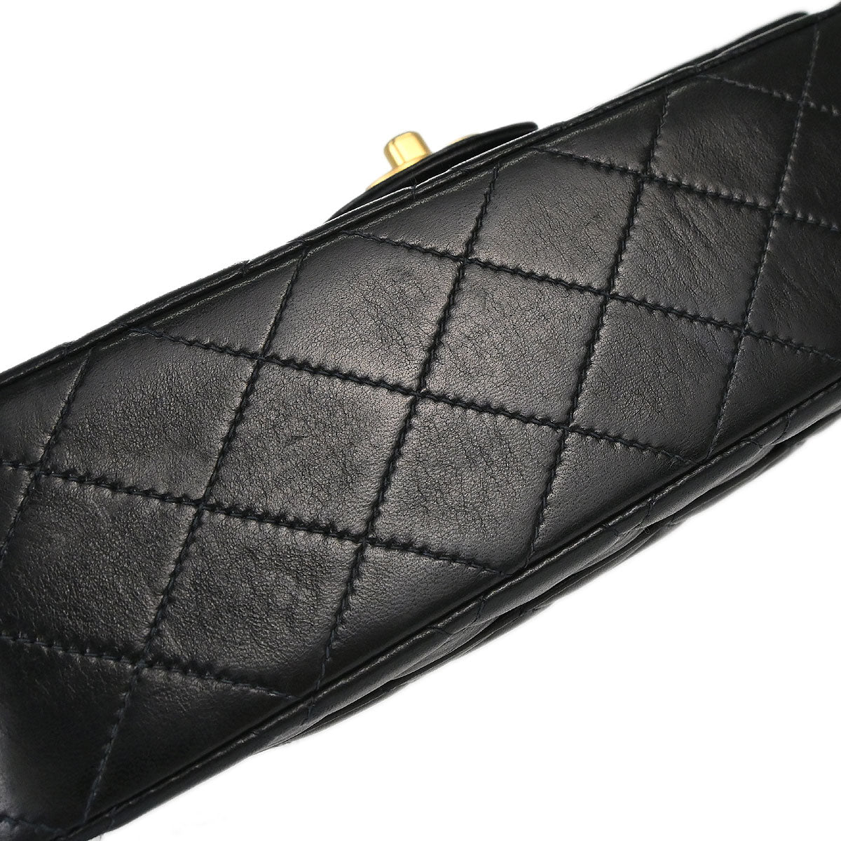 Chanel 2000-2002 Black Lambskin Medium Classic Double Flap Shoulder Bag