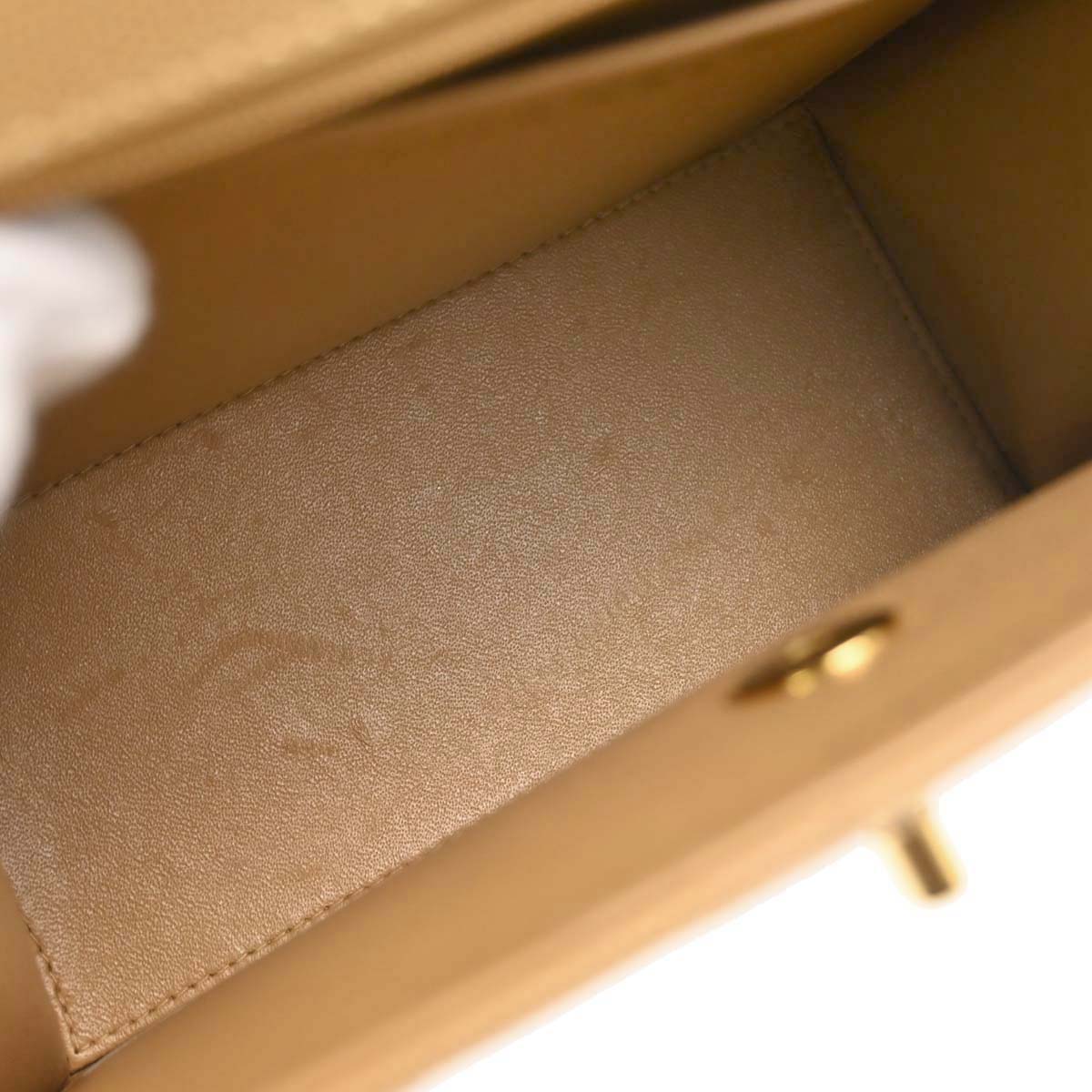Chanel 1997-1999 Beige Caviar Skin Handbag