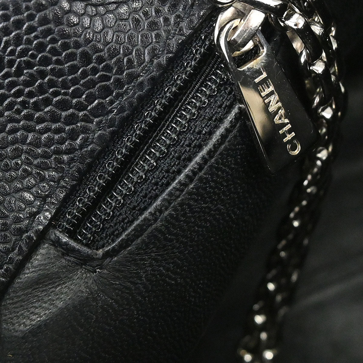Chanel 2000-2002 Black Caviar Skin Shoulder Tote Bag