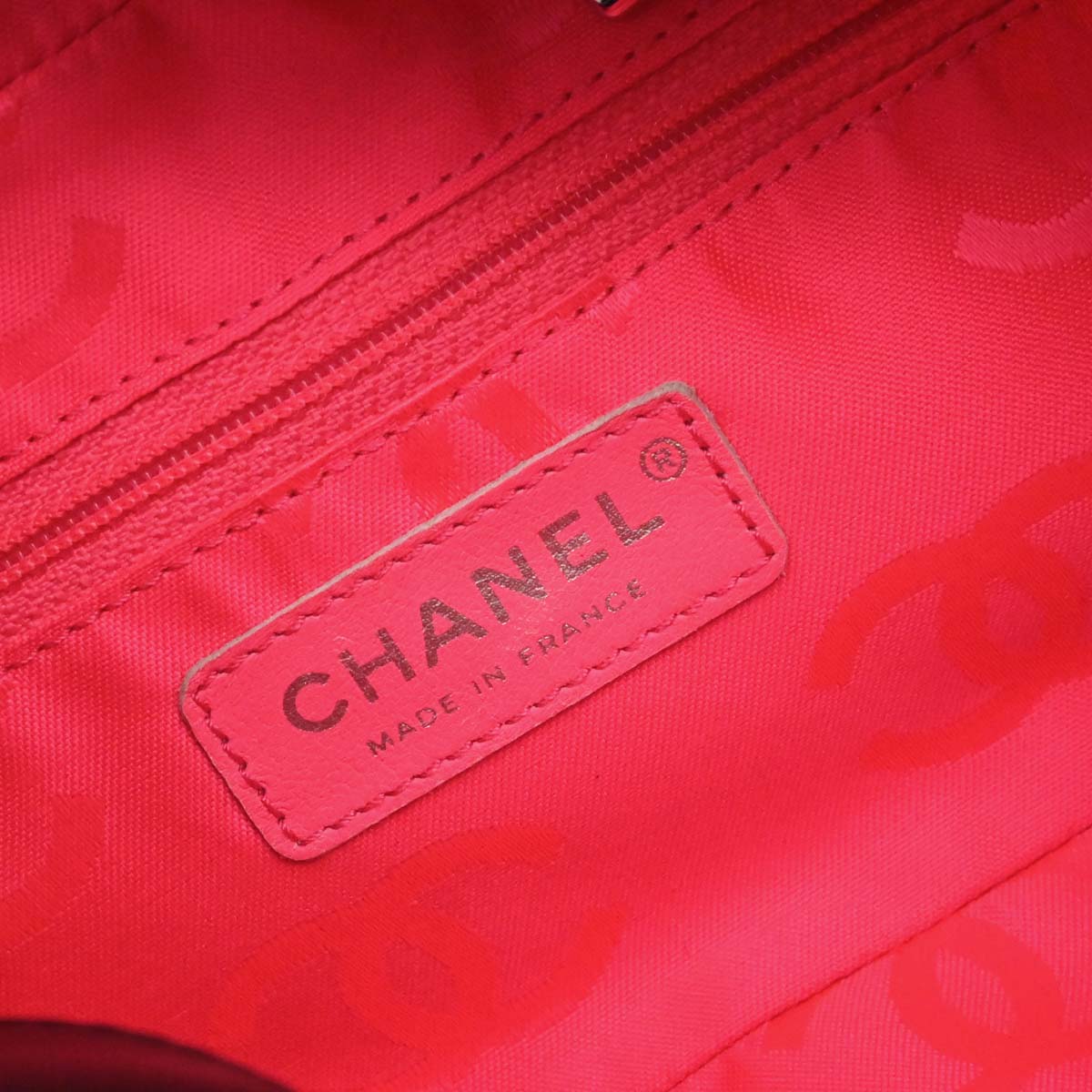 Chanel 2005-2006 Black Calfskin Cambon Ligne Handbag