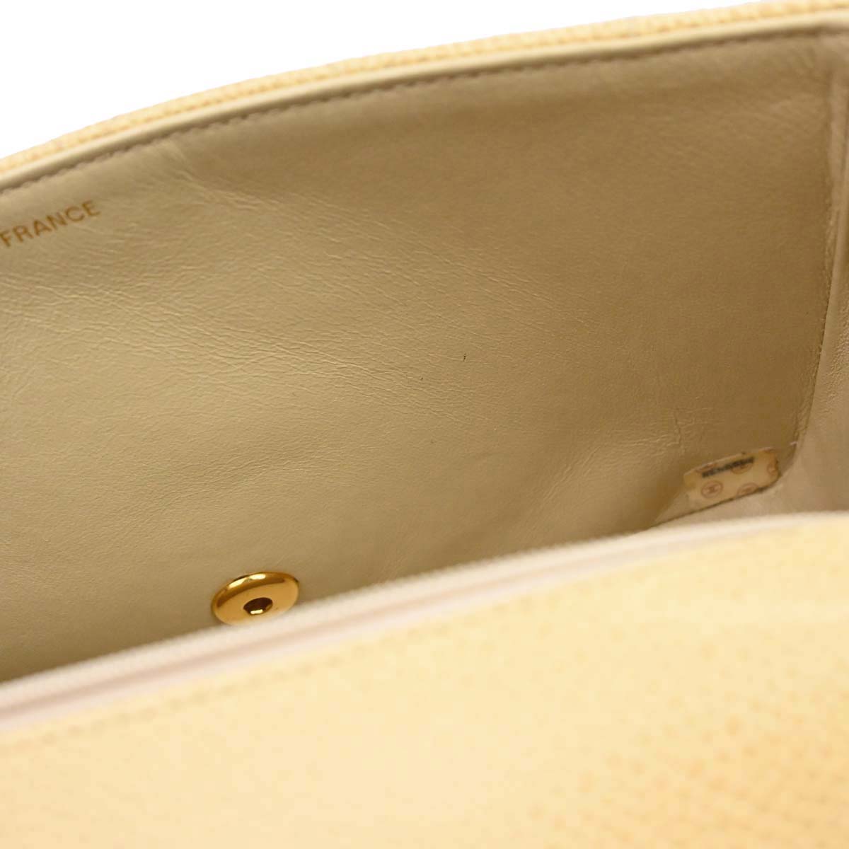Chanel 1991-1994 Beige Caviar Skin Medium Diana Shoulder Bag