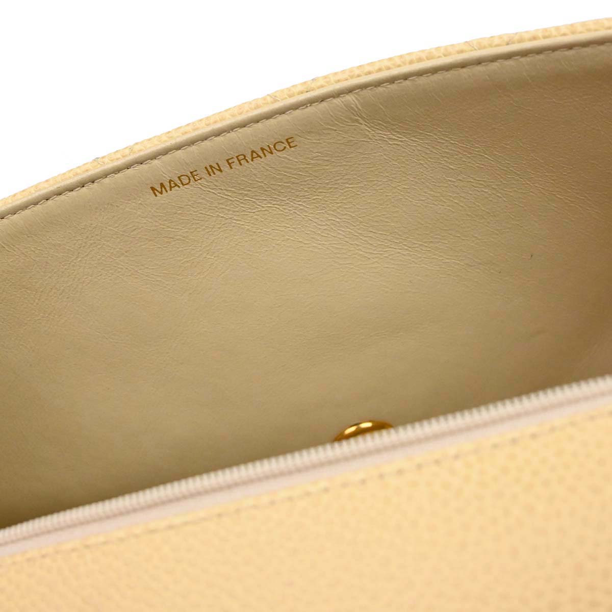 Chanel 1991-1994 Beige Caviar Skin Medium Diana Shoulder Bag