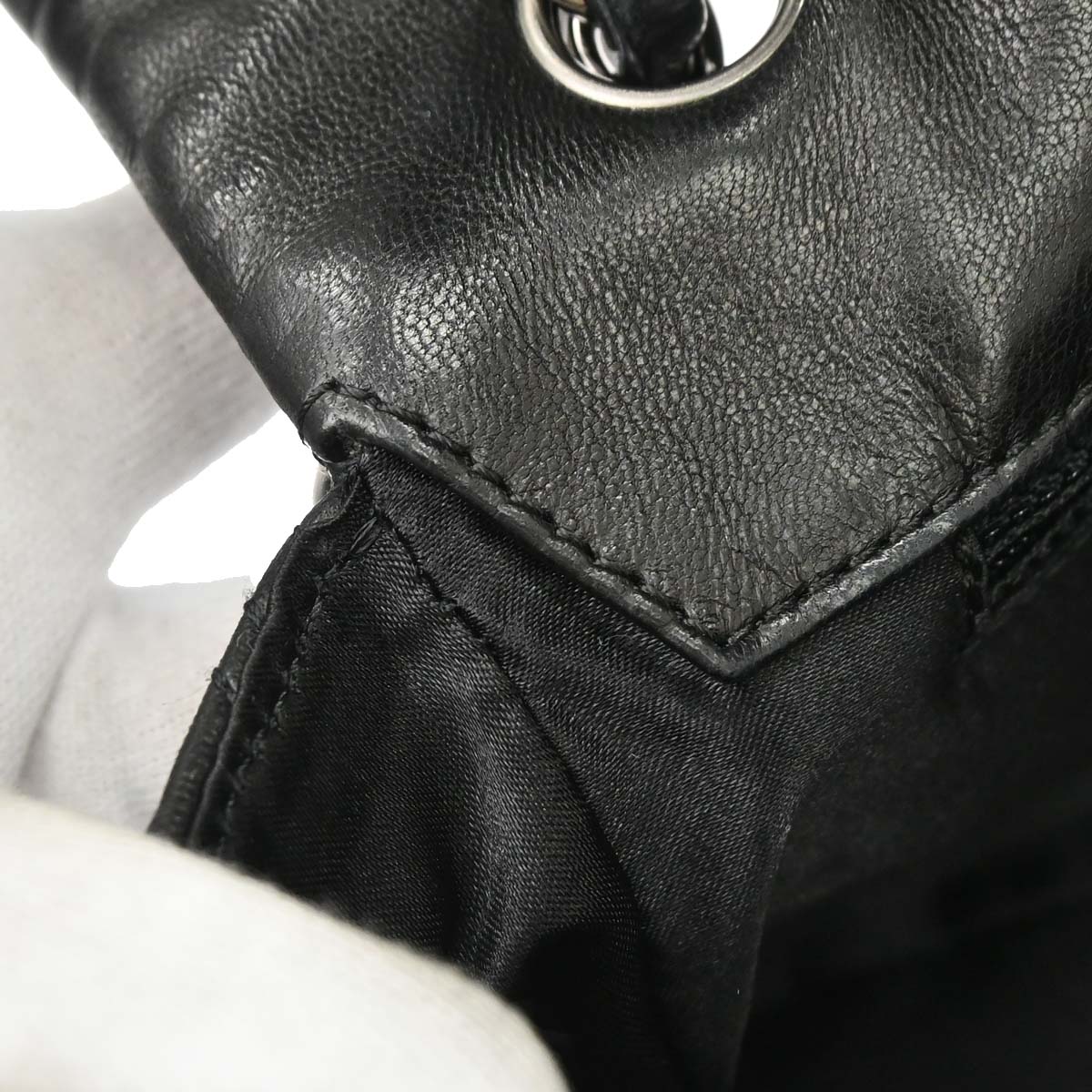 Chanel 2005-2006 Black Lambskin Chain Shoulder Bag