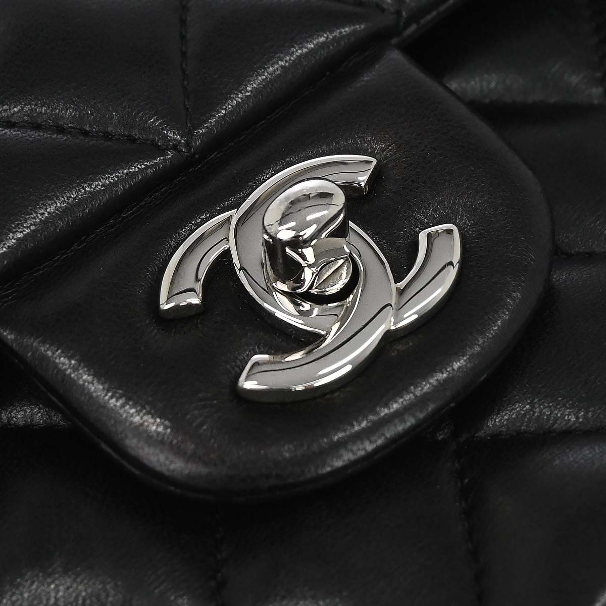 Chanel 2009-2010 Black Lambskin Medium Classic Double Flap Shoulder Bag