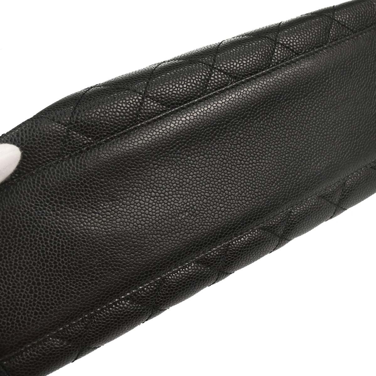 Chanel 2005-2006 Black Caviar Skin Kelly Handbag