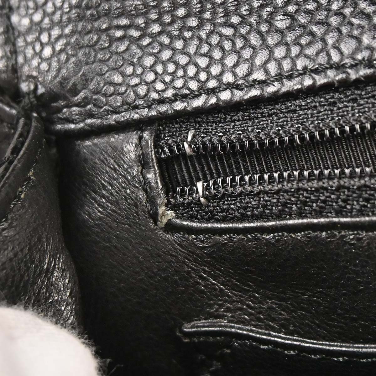 Chanel 2005-2006 Black Caviar Skin Kelly Handbag