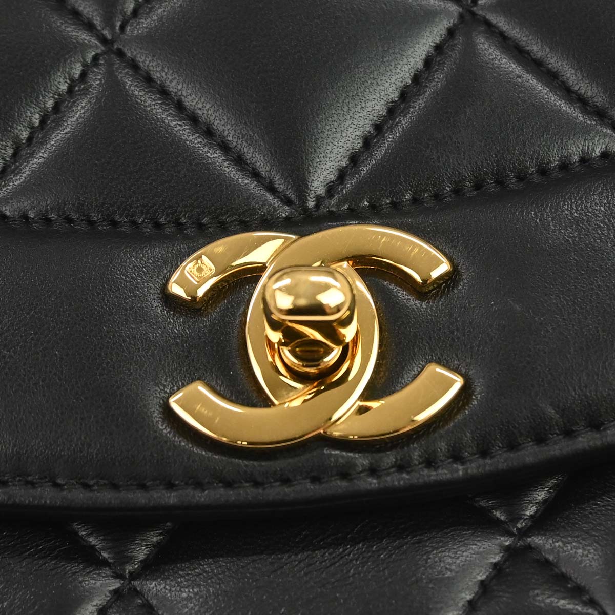 Chanel 1996-1997 Black Lambskin Small Diana Shoulder Bag