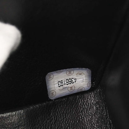 Chanel 1996-1997 Black Lambskin Small Diana Shoulder Bag