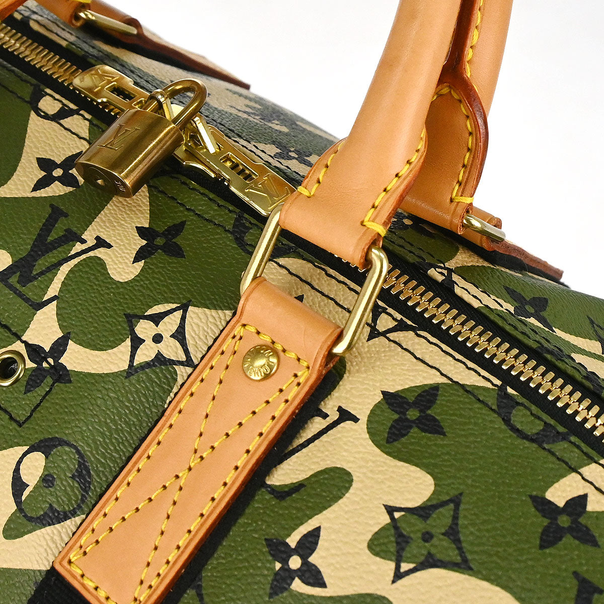 Louis Vuitton Monogramouflage Keepall Bandouliere 55 Duffle Bag M95774