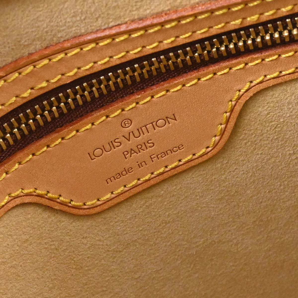 Louis Vuitton Monogram Looping MM Handbag M51146