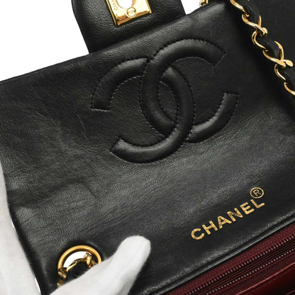Chanel 1989-1991 Black Lambskin Mini Classic Square Flap Shoulder Bag 17