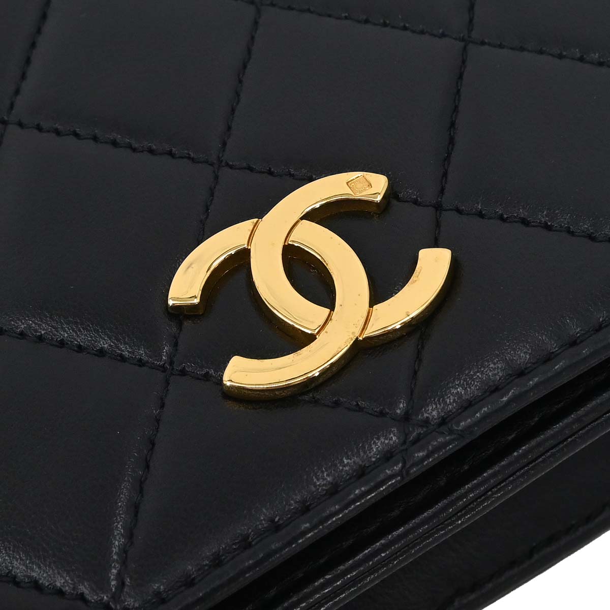 Chanel 1997-1999 Black Lambskin Pushlock Small Full Flap Shoulder Bag