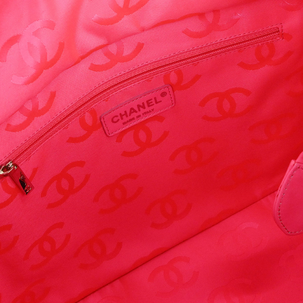 Chanel Black Calfskin Cambon Ligne Tote Handbag