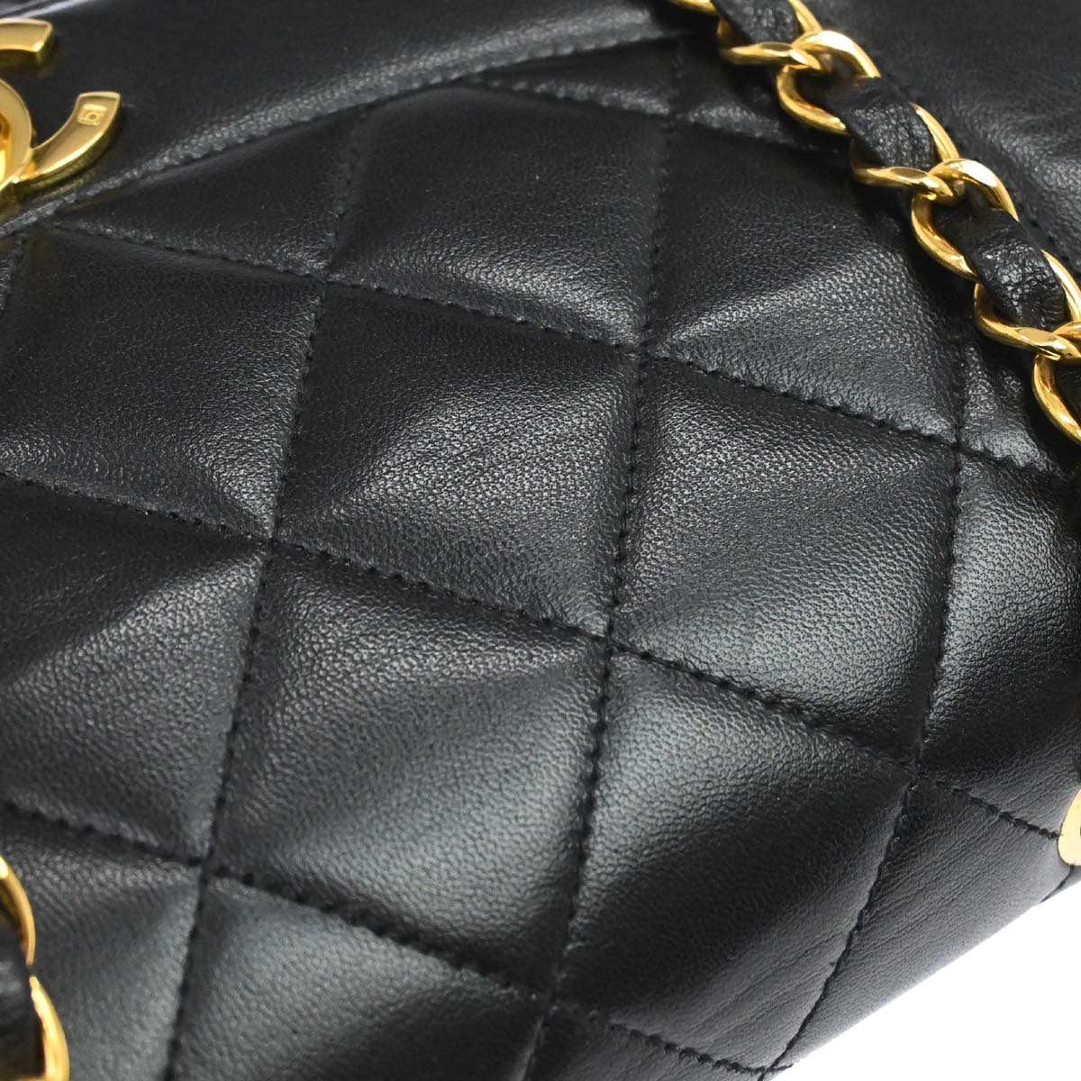Chanel 1994-1996 Black Lambskin Small Diana Shoulder Bag
