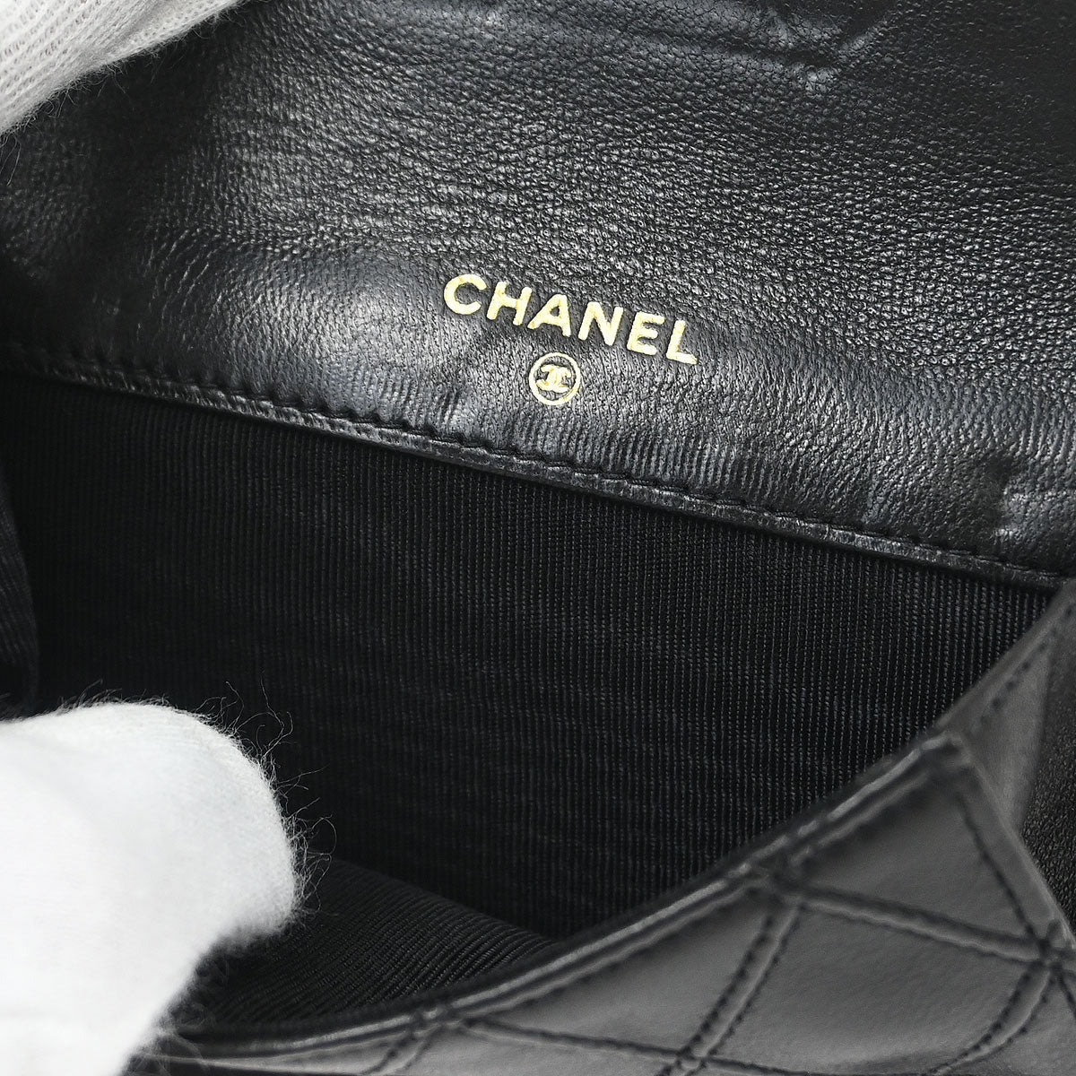 Chanel 1991-1994 Black Lambskin Bicolore Bifold Wallet