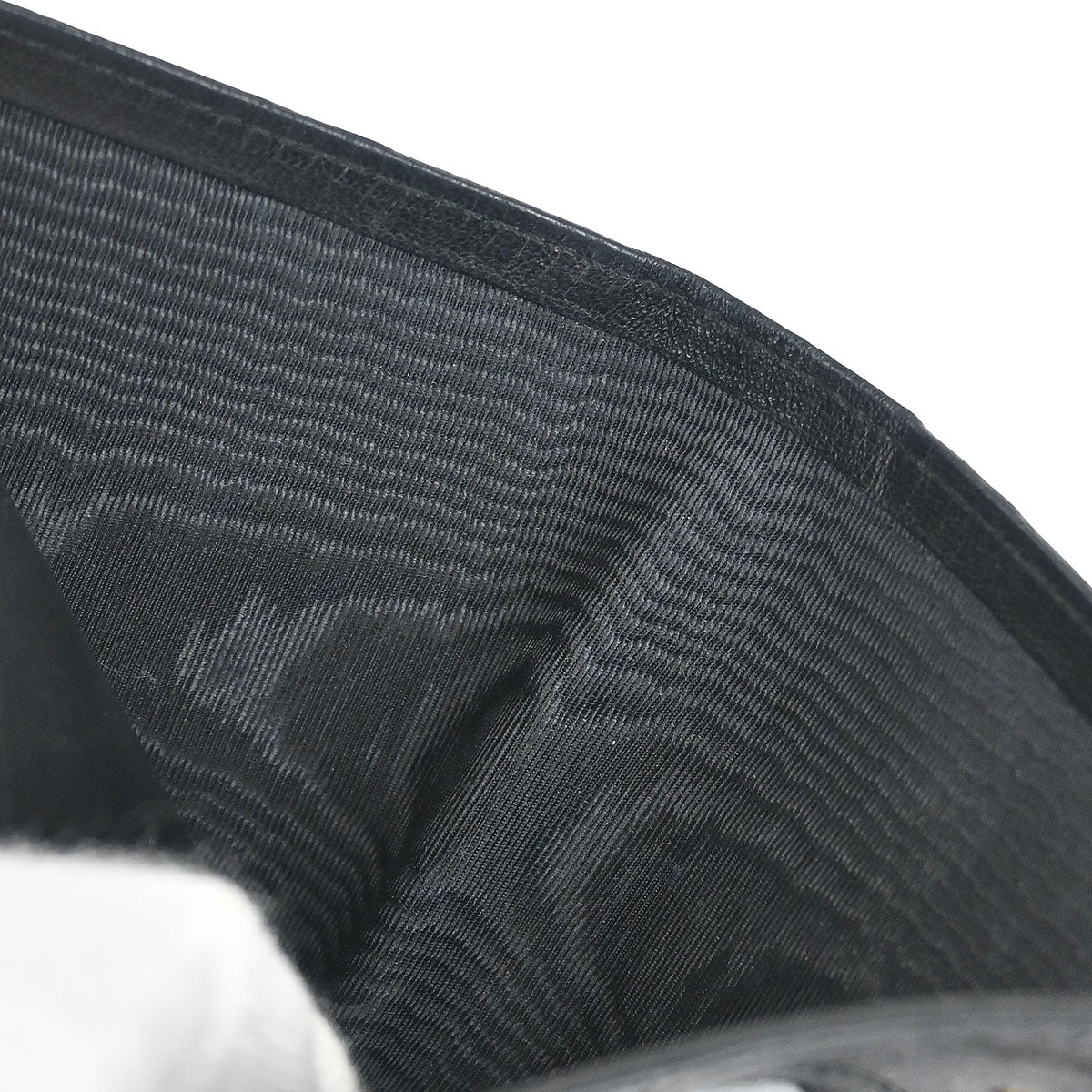 Chanel 1986-1988 Black Lambskin Bicolore Bifold Wallet