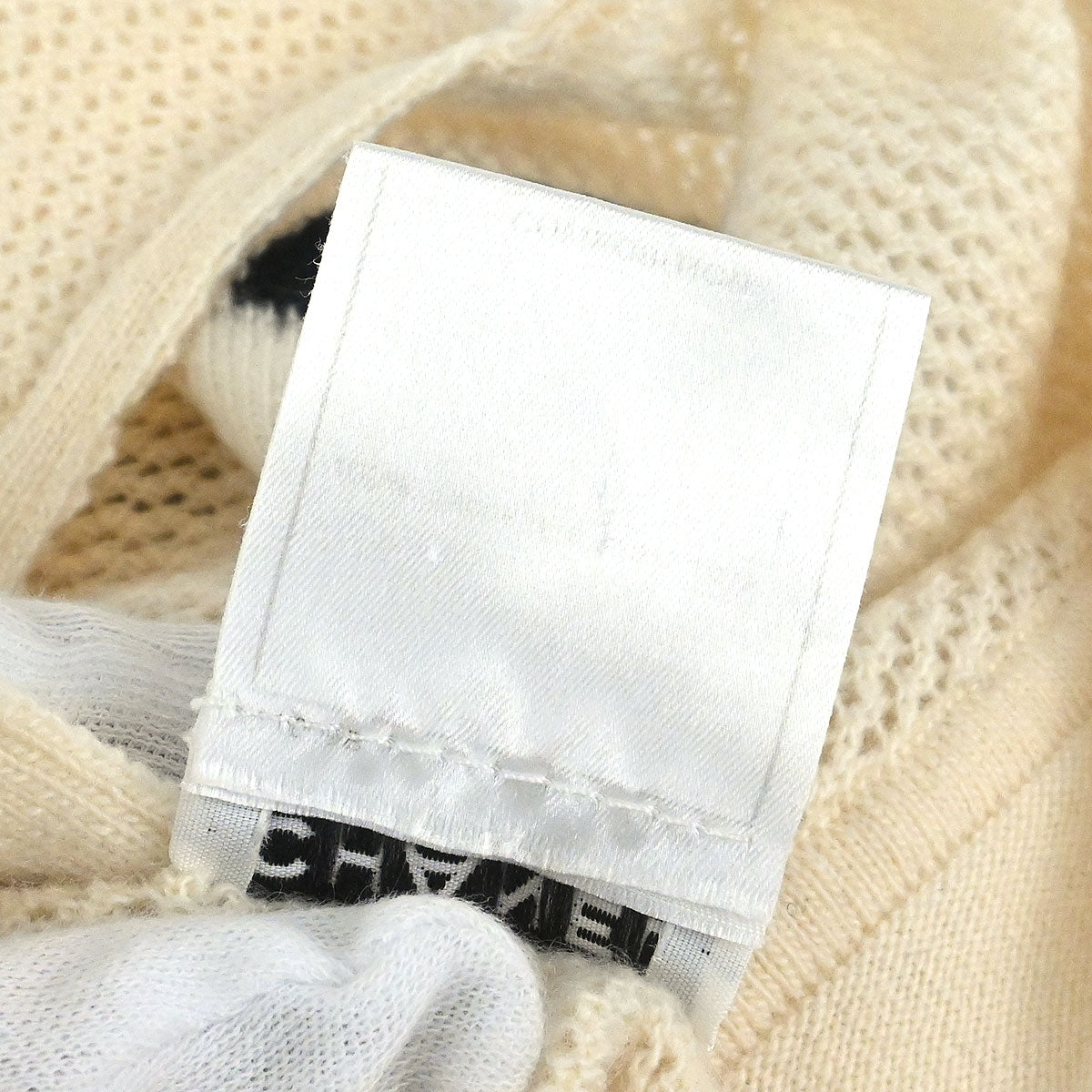 Chanel 2001 Cruise Cashmere V-neck Polo Top #42