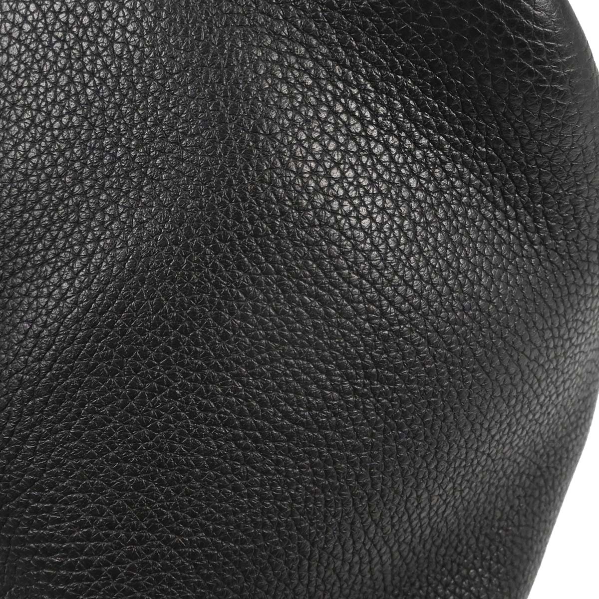 Hermes Black Taurillon Clemence Picotin Lock 22 MM Handbag