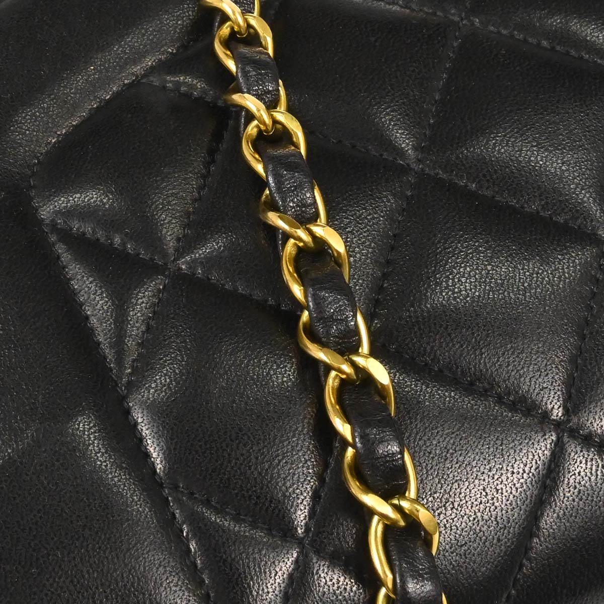 Chanel 1994-1996 Black Lambskin Medium Diana Shoulder Bag