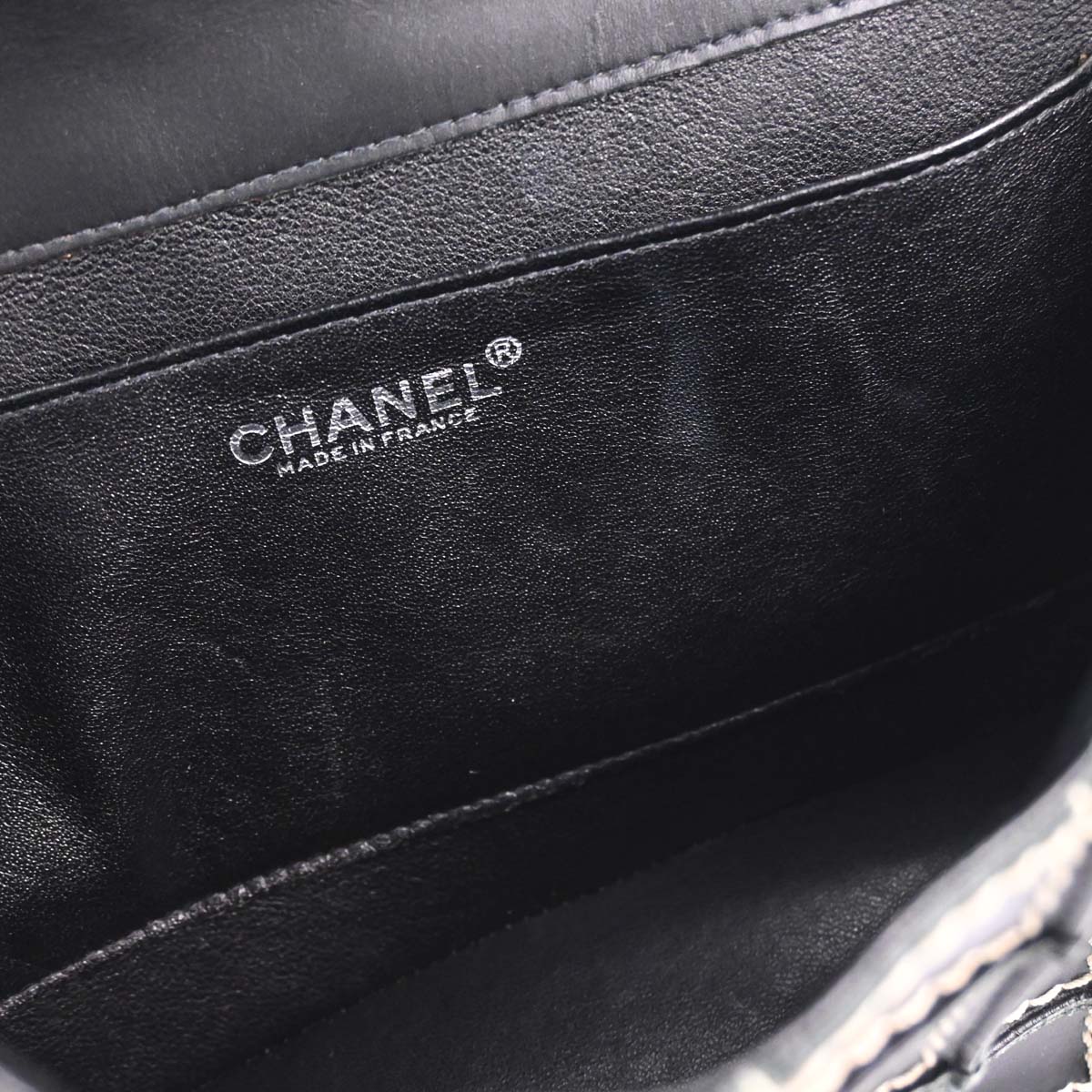 Chanel 2002-2003 Black Calfskin Wild Stitch Choco Bar Waffle Shoulder Bag