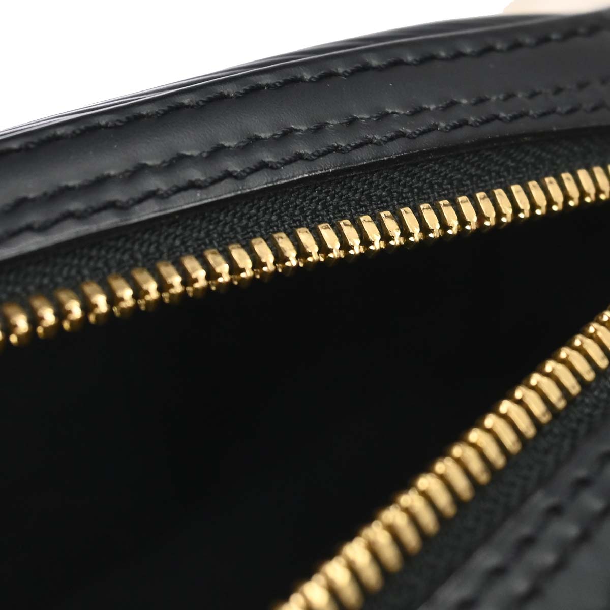 Louis Vuitton 2004 Black Epi Jasmin Handbag M52082