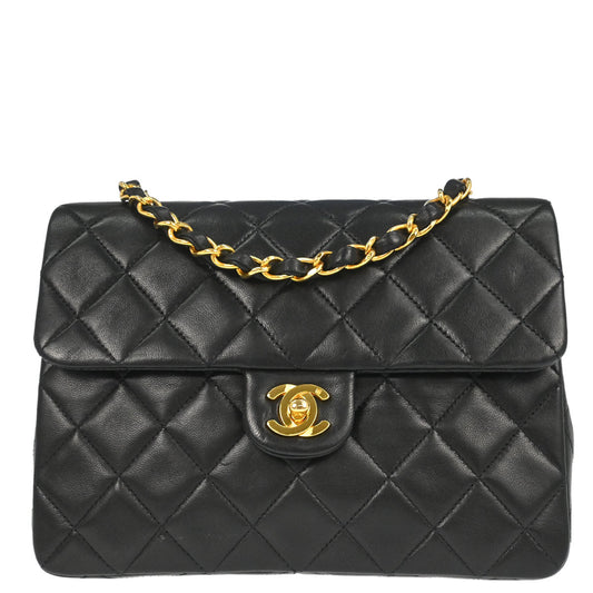 Chanel 1991-1994 Black Lambskin Classic Square Flap Shoulder Bag 20