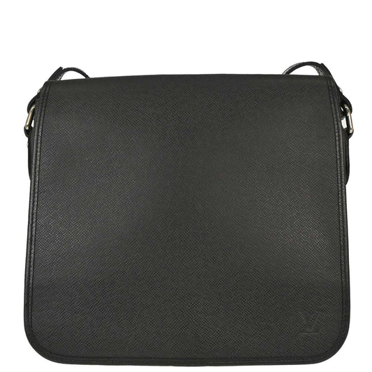 Louis Vuitton 2010 Black Taiga Andrei Shoulder Bag M32482