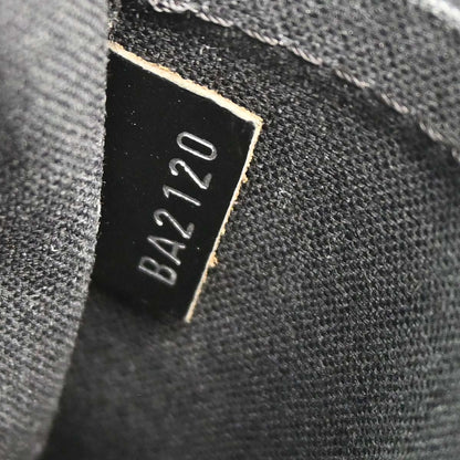 Louis Vuitton Black Taiga Andrei Shoulder Bag M32482