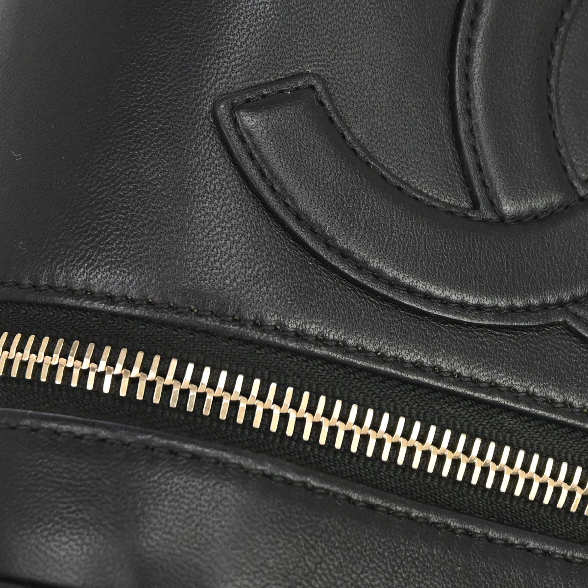 Chanel 2019 Black Lambskin Vanity 2way Shoulder Handbag