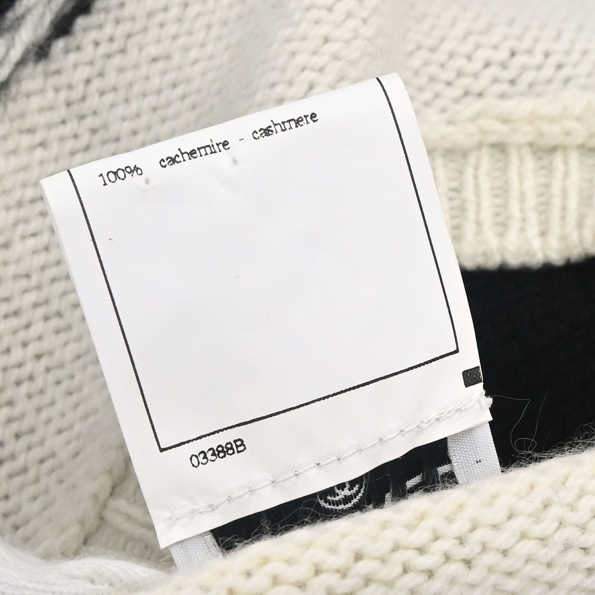 Chanel 1995 Camellia Sweater Knit Top #42