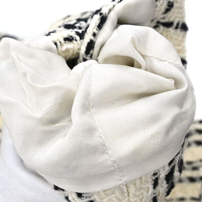 Chanel 1995 Single Breasted Tweed Check Jacket Ivory #36