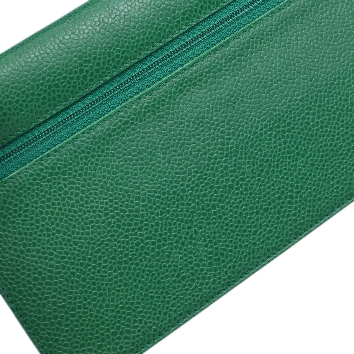 Chanel 1996-1997 Green Caviar Skin Bifold Long Wallet