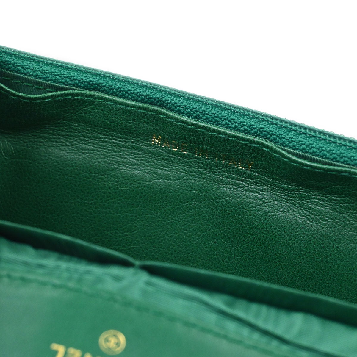 Chanel 1996-1997 Green Caviar Skin Bifold Long Wallet