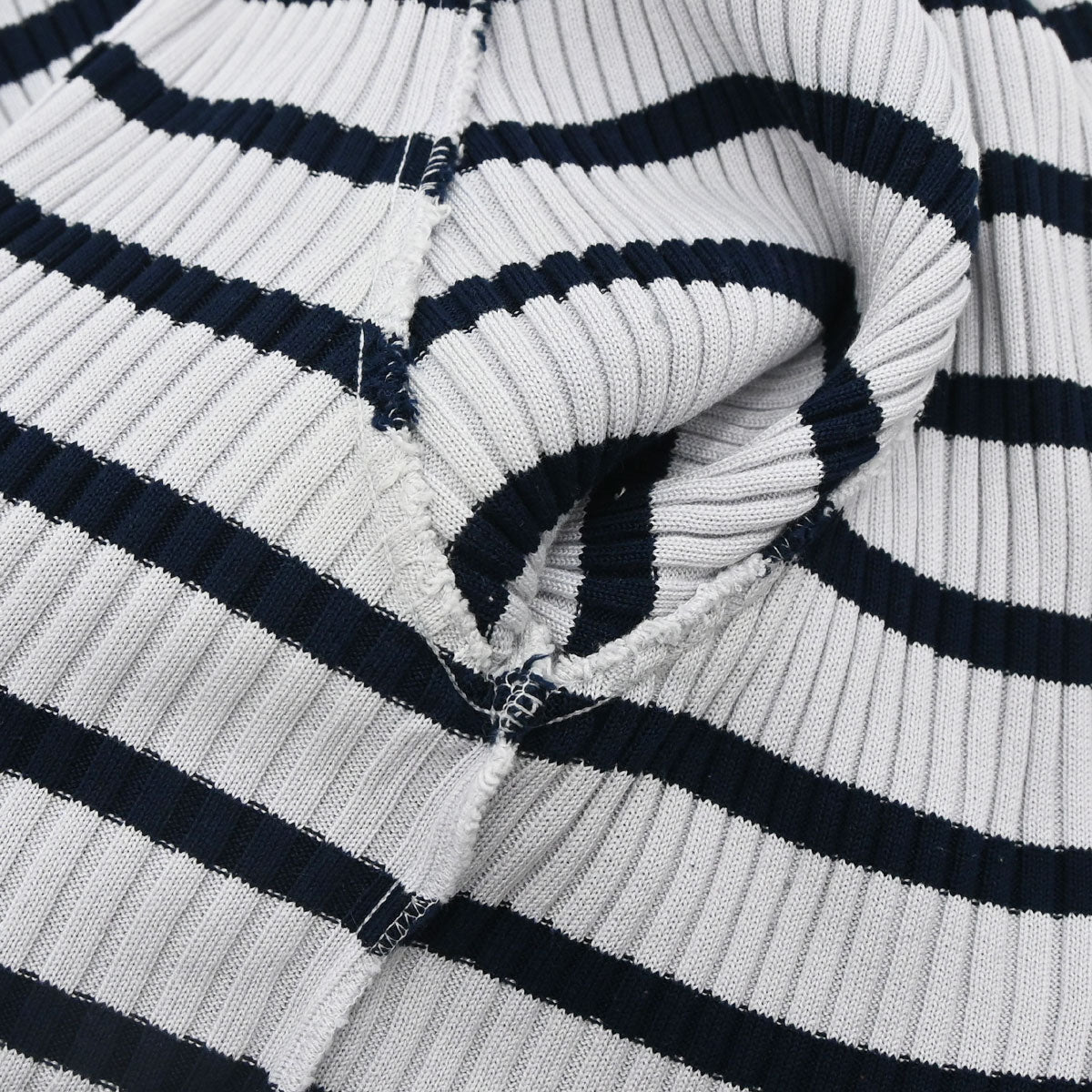 Chanel 1998 Short Sleeve Top Border Gray Navy #44