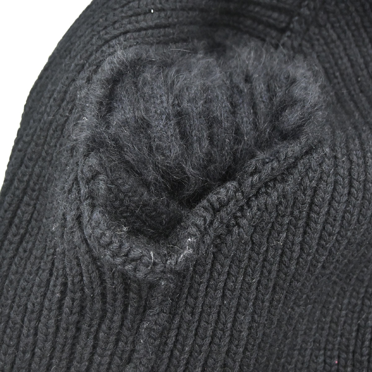 Chanel 2002 Ribbed Knit Cardigan Black #38