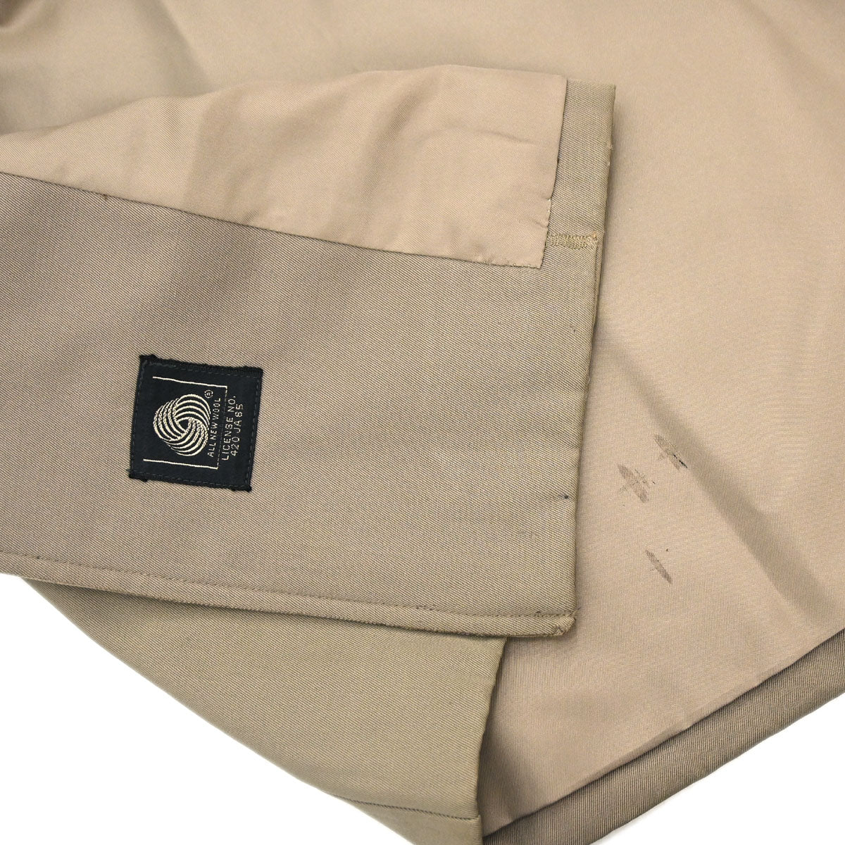 Burberrys Trench Coat Beige