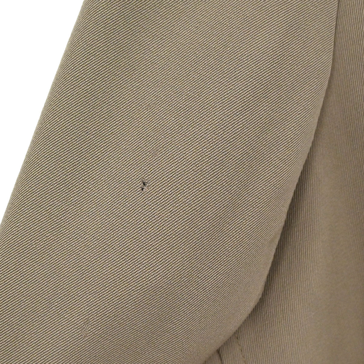 Burberrys Trench Coat Beige