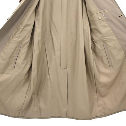 Burberrys Trench Coat Beige