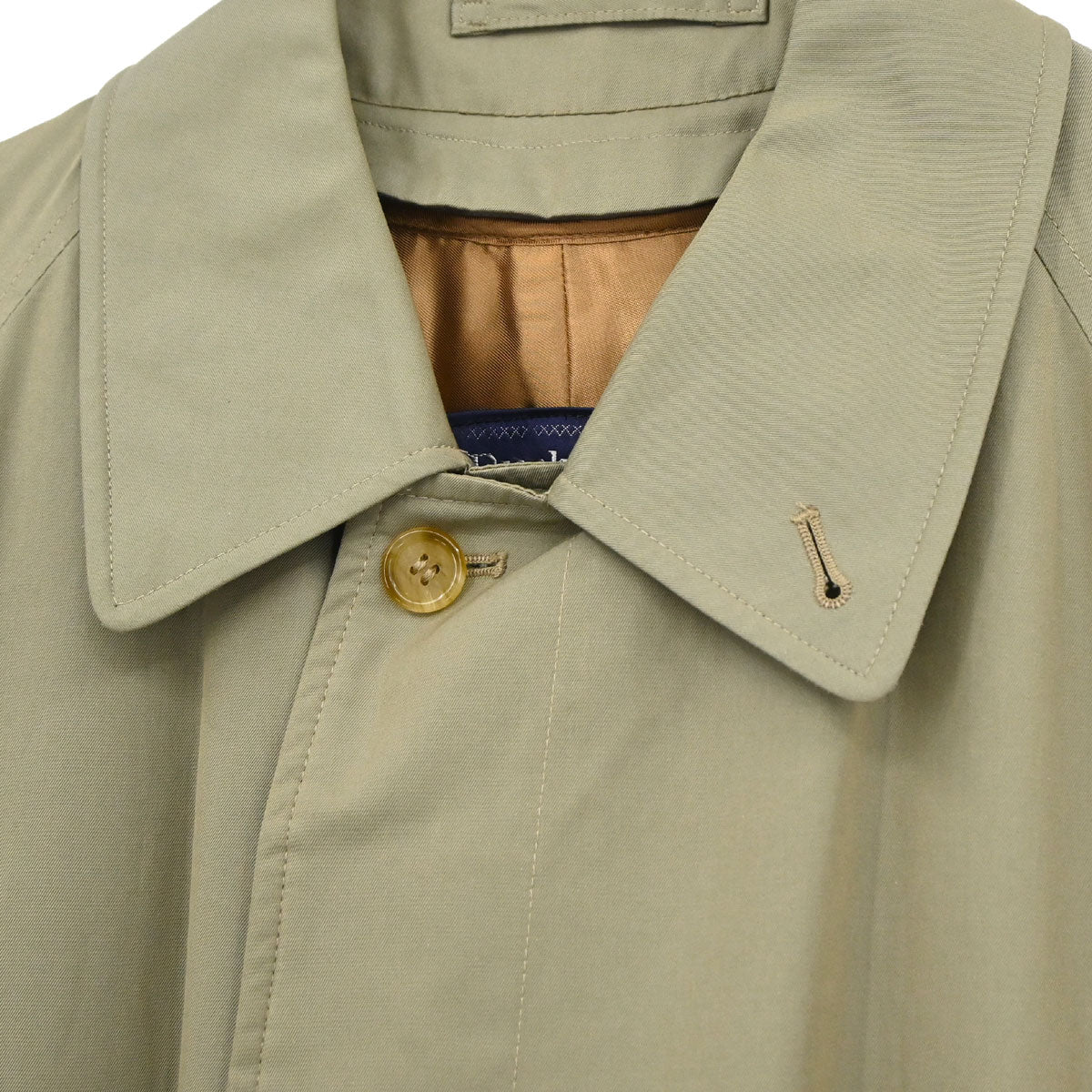 Burberrys Trench Coat Khaki #46