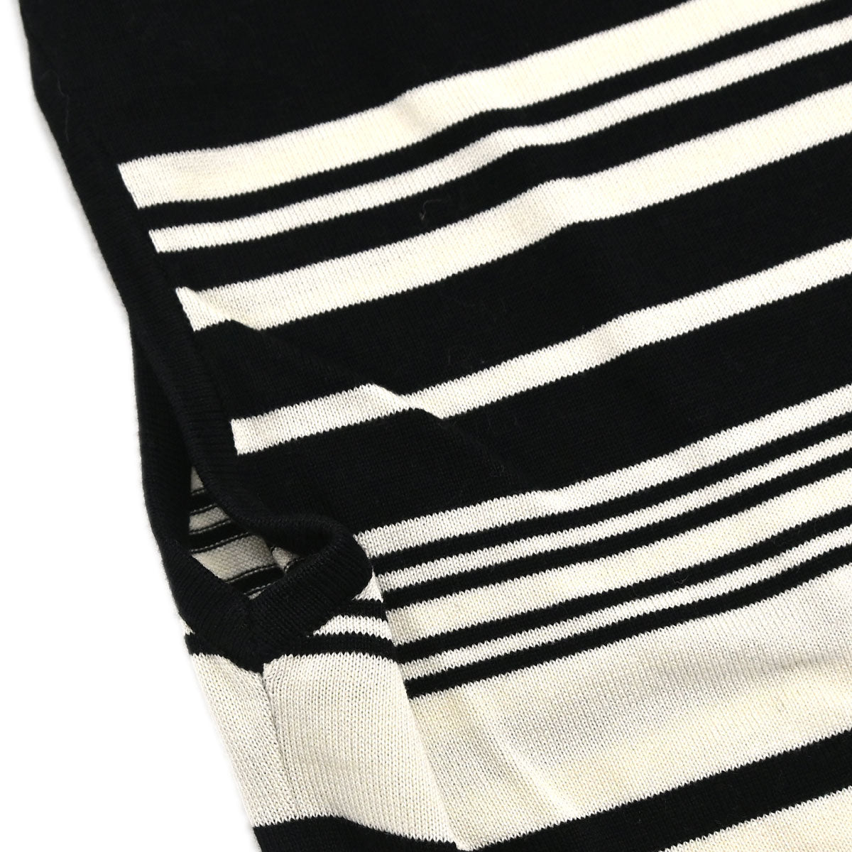 Chanel 1998 Sleeveless Top Border Black #40