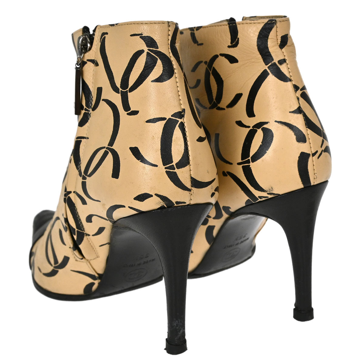 Chanel * CC Beige Black Leather Short Boots Shoes #35 1/2