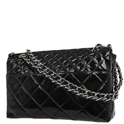 Chanel 2010-2011 Black Patent Leather Jumbo In the Business Flap Shoulder Bag