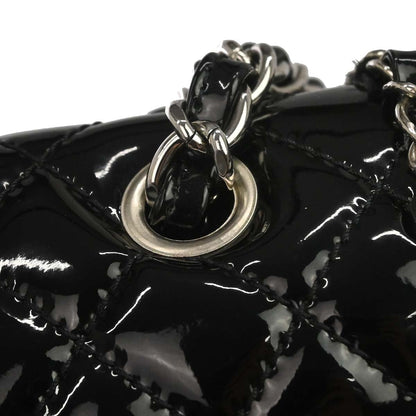 Chanel 2010-2011 Black Patent Leather Jumbo In the Business Flap Shoulder Bag