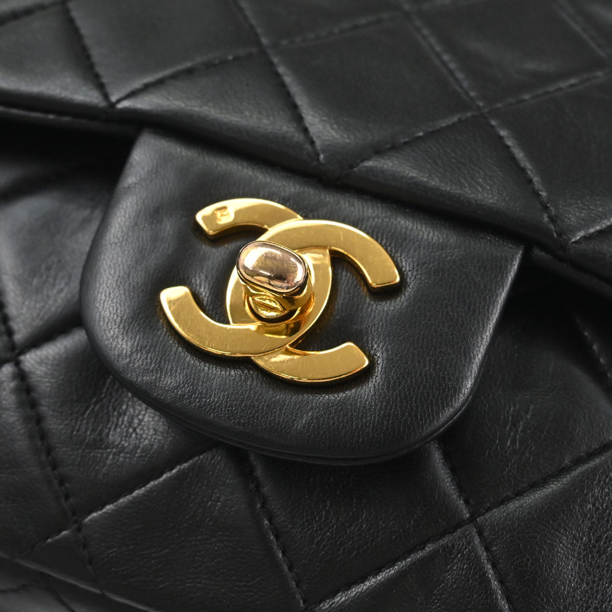 Chanel Black Lambskin Medium Classic Double Flap Shoulder Bag